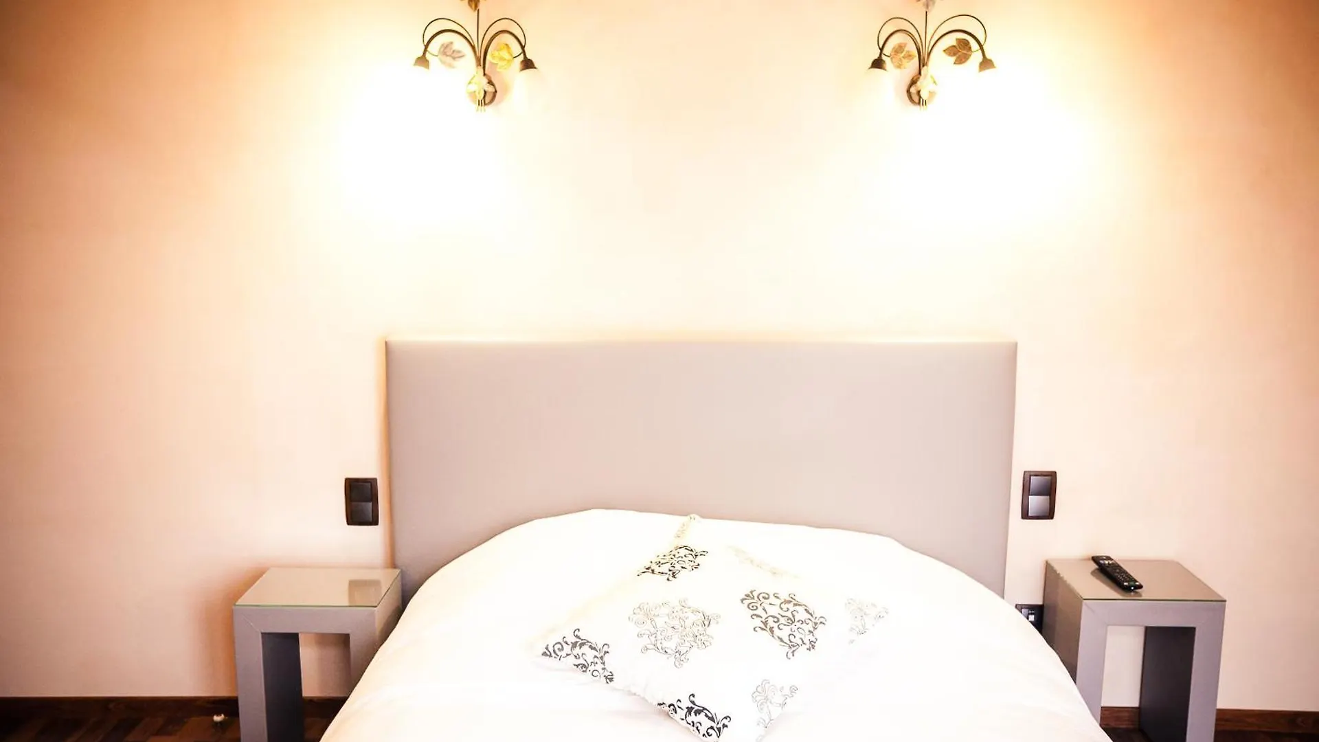 Les Ecuries De La Tour Hotel Mondonville